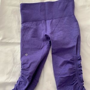 Purple lululemon leggings